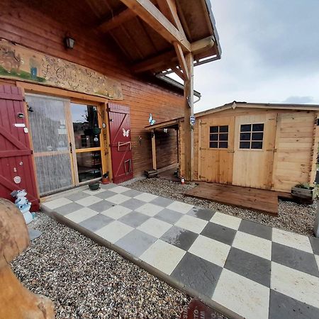 Le Chalet Du Roc La Panouse  エクステリア 写真